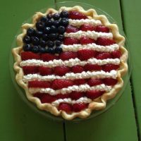 Patriotic Pie – Strawberry Banana Cream